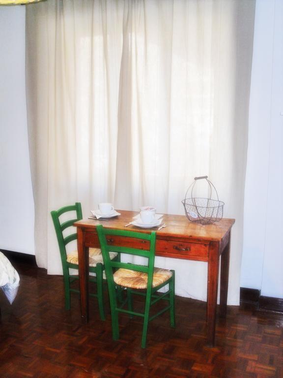 Bed & Breakfast Out Of Time Roma